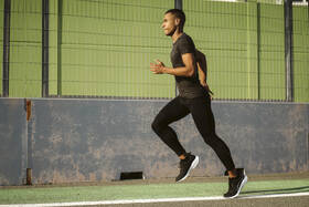 Sluchátka JBL Endurance Run 2 bílá

 obrázek produktu 8 z 8