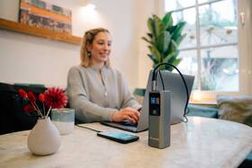 Powerbanka Verbatim Charge 'n' Go 27000mAh šedá

 obrázek produktu 9 z 11