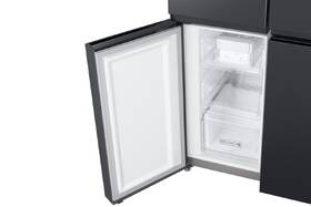 Americká lednice Samsung RF48A401EB4/EO černá

 obrázek produktu 7 z 10