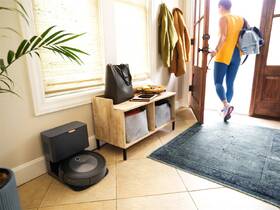 Robotický vysavač iRobot Roomba j7+ černý

 obrázek produktu 41 z 41