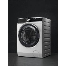 Set výrobků AEG LFR85166QC + TR959M6SC 
