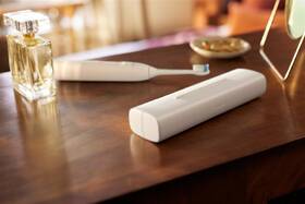 Set zubních kartáčků Philips HX7109/01 černá barva
