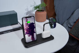 Bezdrátová nabíječka ZENS Stand+Dock+Watch černá

 obrázek produktu 4 z 4