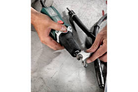 Přímá bruska Metabo GE 710 600616000 

 obrázek produktu 2 z 5