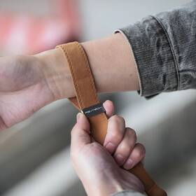 Popruh PGYTECH Camera Wrist Strap (Earth Brown) hnědé

 obrázek produktu 2 z 4