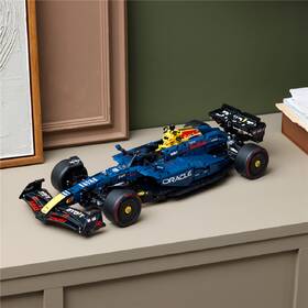 Stavebnice LEGO® Technic 42206 Auto Oracle Red Bull Racing RB20 F1 

 obrázek produktu 2 z 9