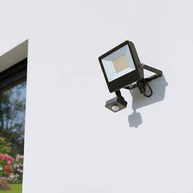 Reflektor Solight TOP, se senzorem, 30W, max. 3900lm, 3CCT, 2 režimy, IP65 černý

 obrázek produktu 4 z 5