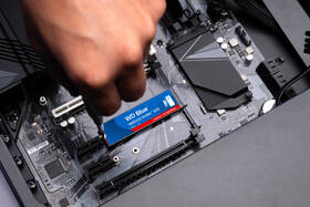 SSD Western Digital Blue SN5000 1TB NVMe 
