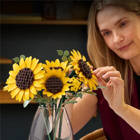 Stavebnice LEGO® Botanicals 11502 Kytice slunečnic 

 obrázek produktu 4 z 9
