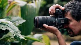 Objektiv Canon 100 mm f/2.8 L makro IS USM černý

 obrázek produktu 8 z 9