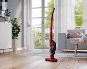Tyčový vysavač Electrolux EERC75WRK červený

 obrázek produktu 3 z 4