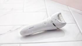 Epilátor Philips BRE710/00 bílý

 obrázek produktu 9 z 9