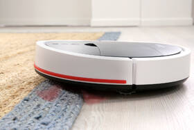 Robotický vysavač Vileda VR102 
