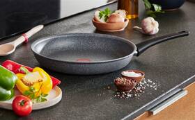 Pánev Tefal G1230453 šedá

 obrázek produktu 3 z 12