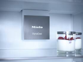 Chladnička s mrazničkou Miele KFN 7744 E 

 obrázek produktu 9 z 12