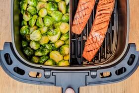 Fritéza horkovzdušná Tefal EY801410 Easy Fry & Grill 2v1 modrá

 obrázek produktu 4 z 8