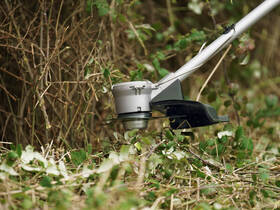 Křovinořez Bosch AdvancedBrushCut 36V-23-750 (s baterií) 

 obrázek produktu 6 z 7