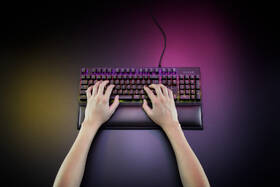 Opěrka zápěstí Razer Wrist Rest (Leatherette) černá

 obrázek produktu 4 z 4