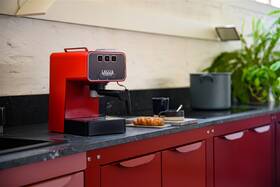 Pákový kávovar Gaggia Espresso Evolution červený

 obrázek produktu 4 z 6