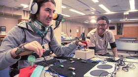 Ovladač Microsoft Xbox One Adaptive Controller 

 obrázek produktu 11 z 11