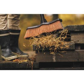 Koště Fiskars A000016662 Solid (M) 
