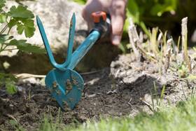 Motyčka zahradní Gardena 8911 

 obrázek produktu 2 z 5