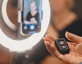 Světlo Rollei LED, stativ, dálkové ovládání 

 obrázek produktu 10 z 10
