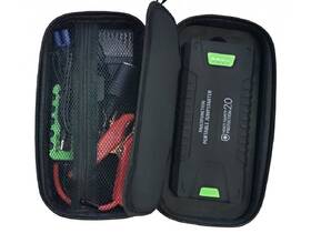 Powerbanka Viking Car Jump Starter Zulu 20, 20000 mAh černá

 obrázek produktu 3 z 5