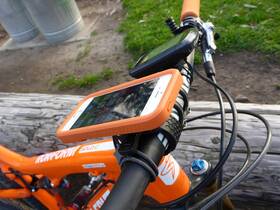 Držák na mobil Rokform Handlebar na kolo černý

 obrázek produktu 4 z 4