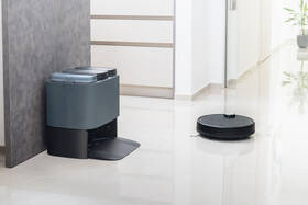Robotický vysavač ETA Aquilo PRO 7243 90000 černá barva
