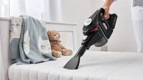Tyčový vysavač Bosch BCS82BL24 (s baterií) černý

 obrázek produktu 15 z 22