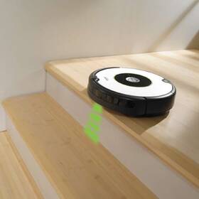 Robotický vysavač iRobot Roomba 605 černý/bílý

 obrázek produktu 5 z 7