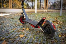 Elektrická koloběžka Aprilia eSR2 EVO 

 obrázek produktu 16 z 18