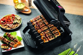 Gril Tefal GC712834 černá barva
