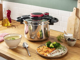 Tlakový hrnec Tefal P4624866, 7,5 l nerez

 obrázek produktu 14 z 15