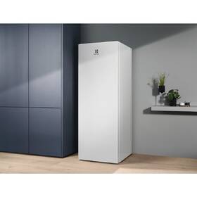 Chladnička Electrolux LRB1DE33W bílá

 obrázek produktu 7 z 8