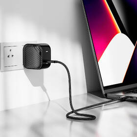 Cestovní adaptér INVZI GaN 67W, 1 port + kabel USB-C černá barva
