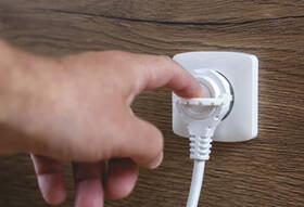 Kabel prodlužovací EMOS 2x zásuvka, 2×USB-A + 1×USB-C, 2m bílý

 obrázek produktu 7 z 8