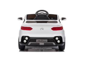 Elektrické autíčko ELJET® Mercedes GLC bílé

 obrázek produktu 2 z 6