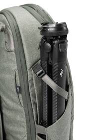 Batoh Peak Design Travel Backpack 30L zelený

 obrázek produktu 7 z 14