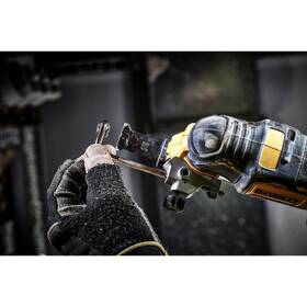 Multibruska Dewalt DCS356N (bez baterie) 

 obrázek produktu 3 z 4