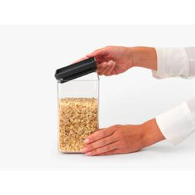 Dóza na potraviny Brabantia Square 1,6 l, dark grey černá/průhledná

 obrázek produktu 3 z 5