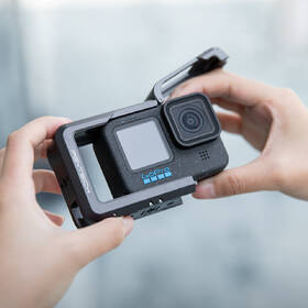 Držák PGYTECH GoPro 13/12 Camera Cage černý

 obrázek produktu 1 z 4