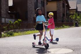 Elektrická koloběžka Ninebot by Segway eKickScooter ZING E8, růžová růžová

 obrázek produktu 20 z 22