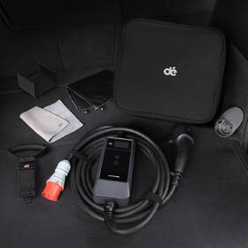 Cestovní nabíjecí stanice dé pro elektromobily 11 kW s 10m kabelem, verze s CZ aplikací černá

 obrázek produktu 4 z 6