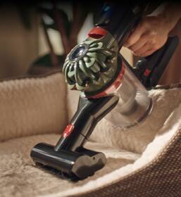 Tyčový vysavač Dyson V8 Cyclone černý/zelený

 obrázek produktu 11 z 22