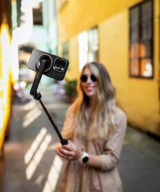Selfie tyč FIXED MagSnap s tripodem a bezdrátovou spouští černá

 obrázek produktu 10 z 13