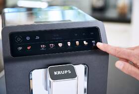 Automatický kávovar Krups EA895N10 

 obrázek produktu 7 z 19