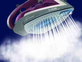 Žehlička Tefal FV6840E0 
