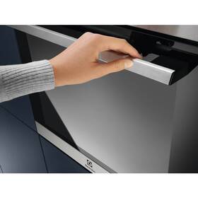 Trouba Electrolux EOF3H00BX černá barva

